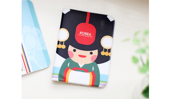韓国伝統キャラクター　ミラクルコリア　パスポートケース（新婦）